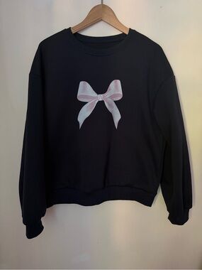 Navy Blue Sweatshirt and matching shorts with Pink Bow Graphic